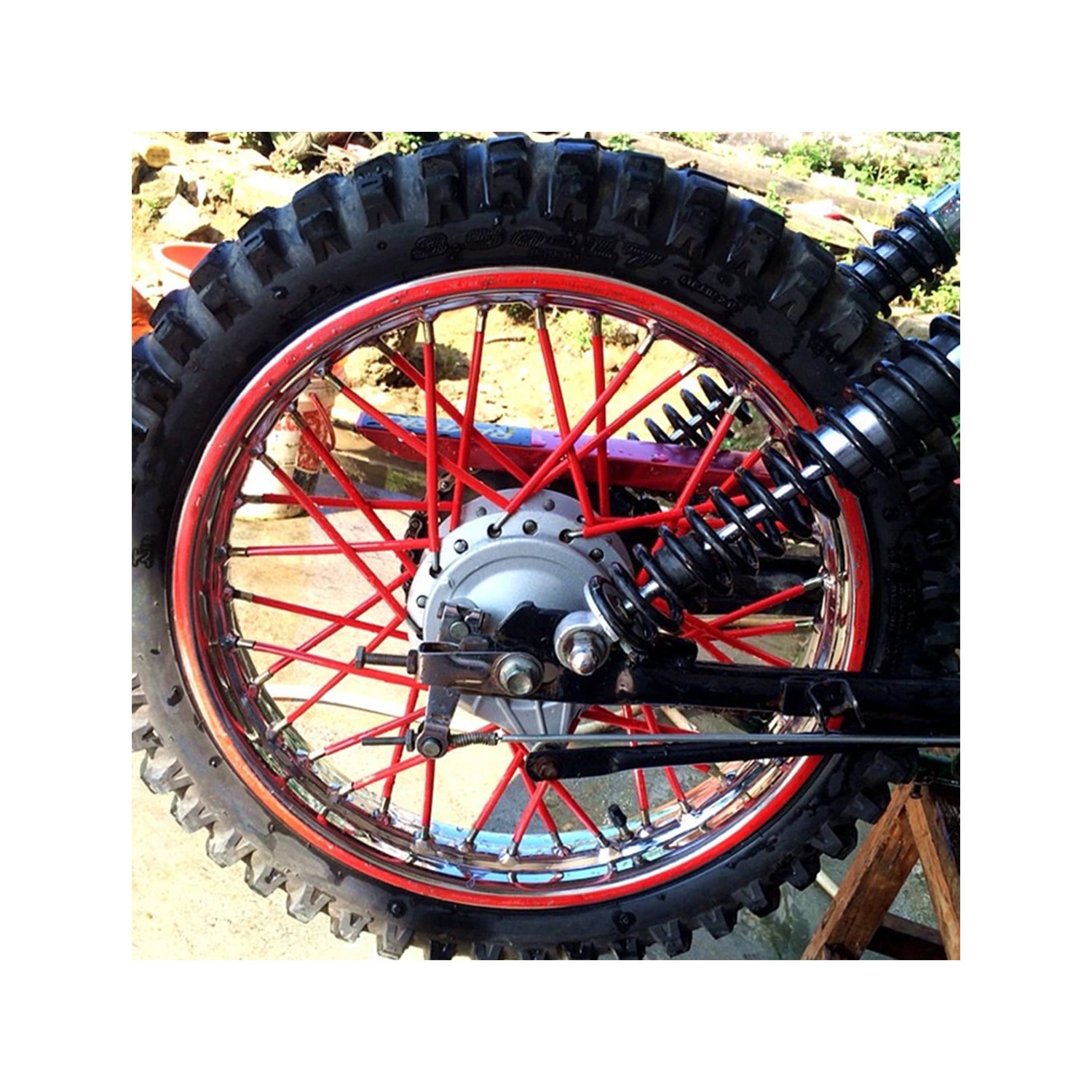 cubre radios para motocicleta, pvc resistente e impermeable, facil instalacion, 72 piezas. red cubre radios para motocicleta, pvc resistente e impermeable, facil instalacion, 72 piezas. red