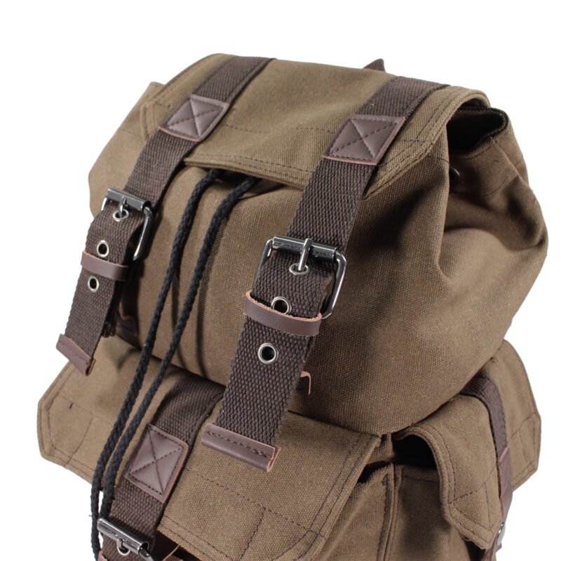 mochila con bolsillo delantero y correas brown — vista 6