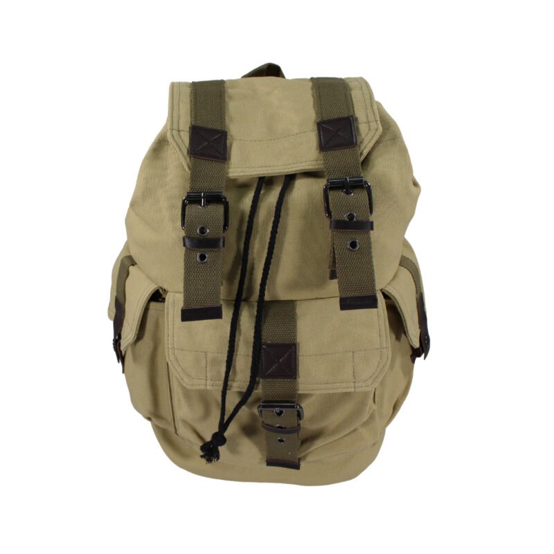 mochila con bolsillo delantero y correas green