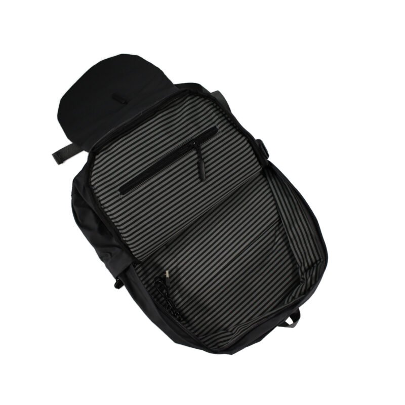 mochila impermeable black — vista 6