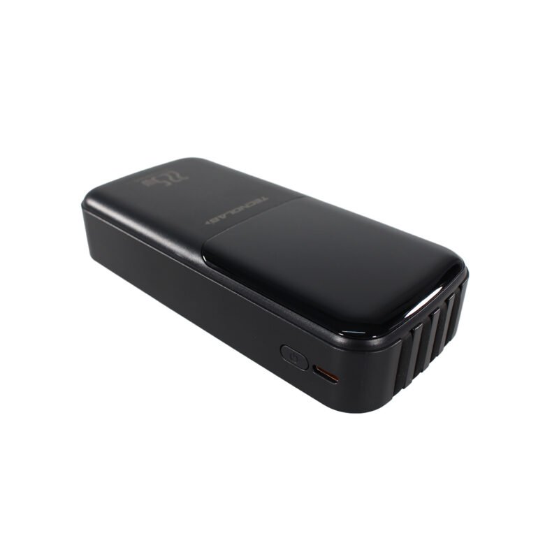 powerbank tecnolab 25000mah 22,5w incluye 4 cables, tipo c, usb, micro usb y lightning. black — vista 8