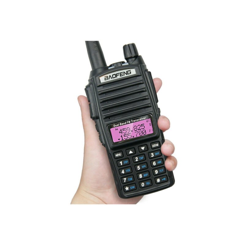 walkie talkie baofeng uv 82, 2 vias, dual banda uhf/vhf, 136 174/400 520mhz, 128 memorias, bateria 1800mah, 10h autonomia.