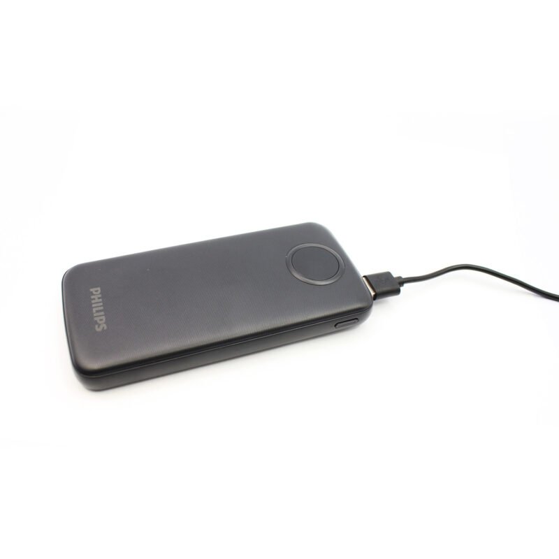 powerbank philips 10000mah 22.5ws pantalla led salidas 2xusb a/1xtipo c black — vista 8