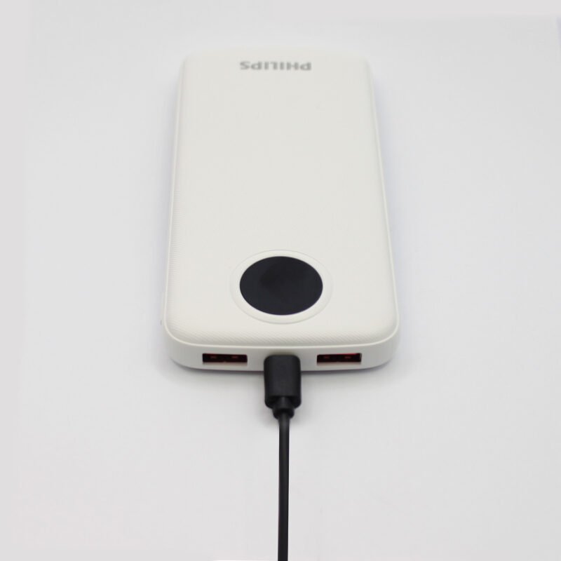 powerbank philips 10000mah 22.5ws pantalla led salidas 2xusb a/1xtipo c white — vista 11