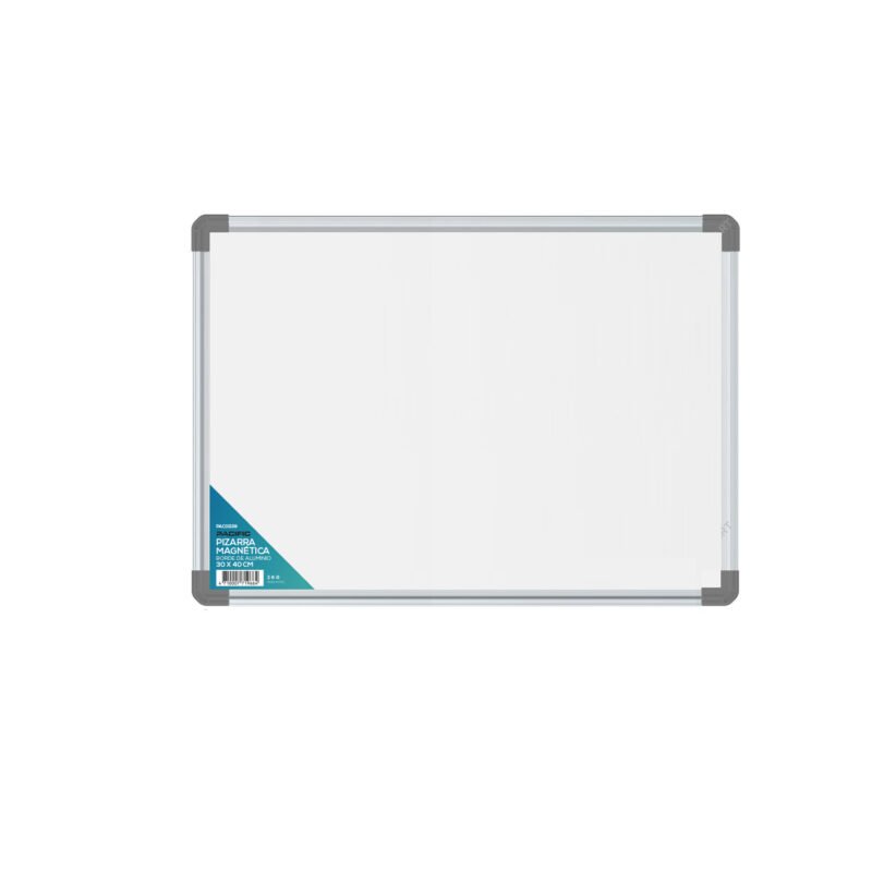 pizarra pacific 30x40cm magnetica, bordes de aluminio, incluye plumon y 2 imanes circulares.