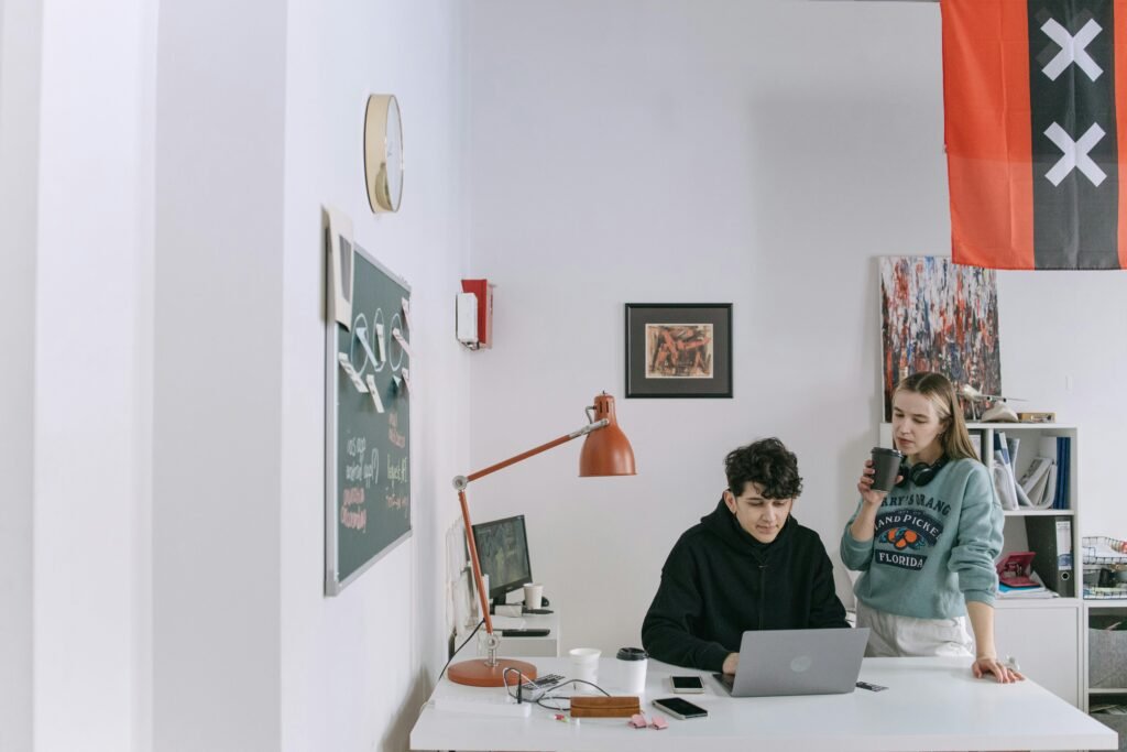 crea tu empresa, importadora líder, confiable, rentable